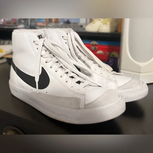 Nike Blazer Mid 77 Women's Stores Nike Shoes Nike Blazers